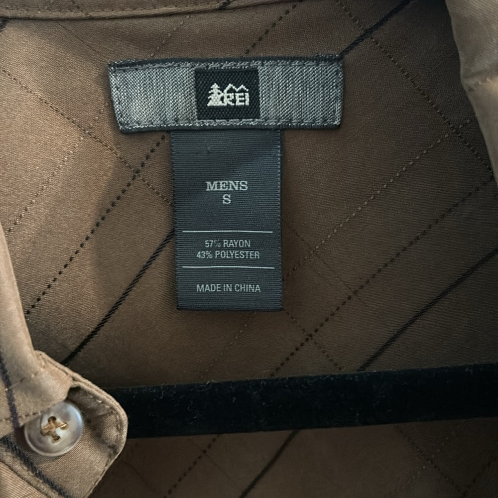 Re Button Down - image 2